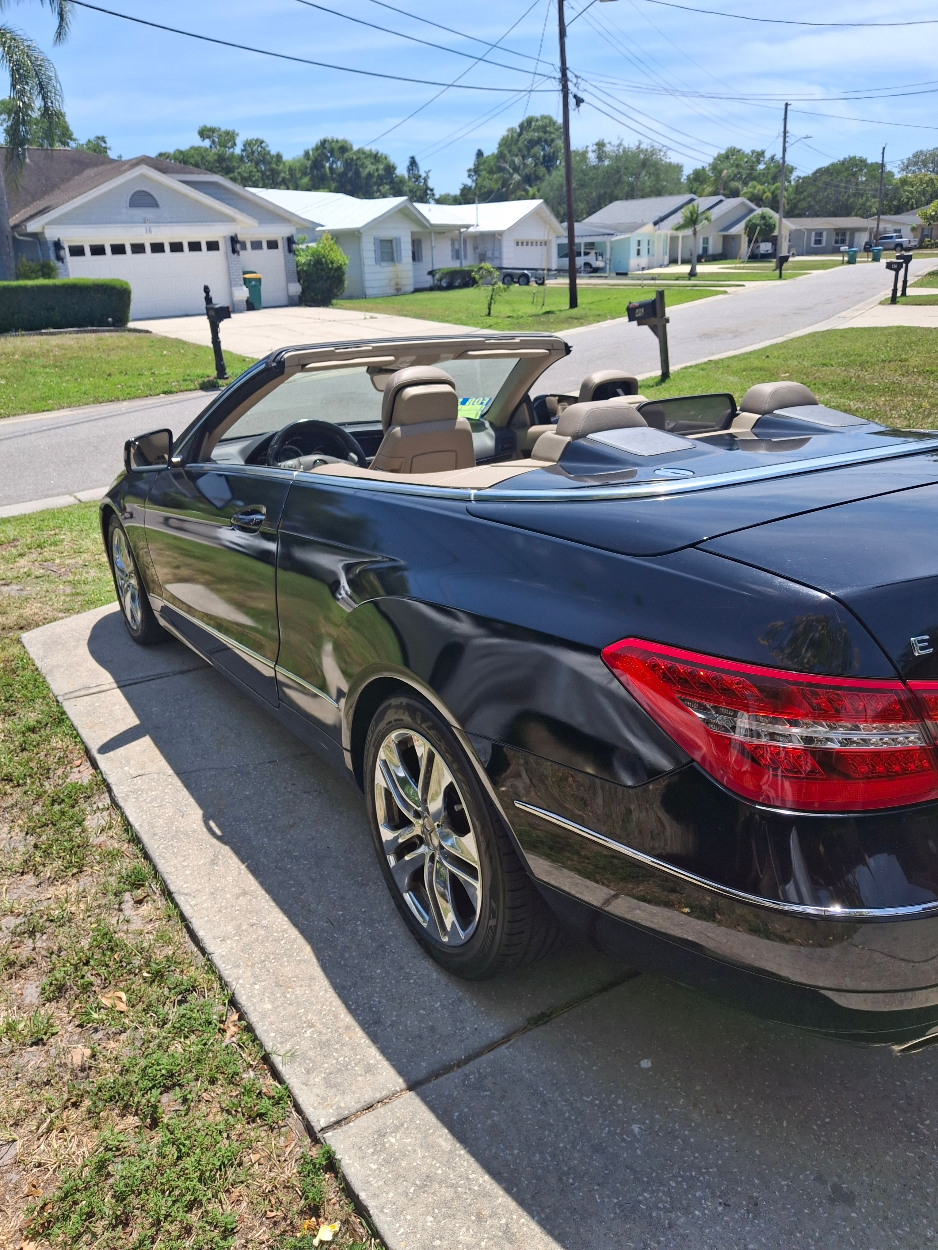 Used 2011 Mercedes-Benz E 350 Cabriolet image 9