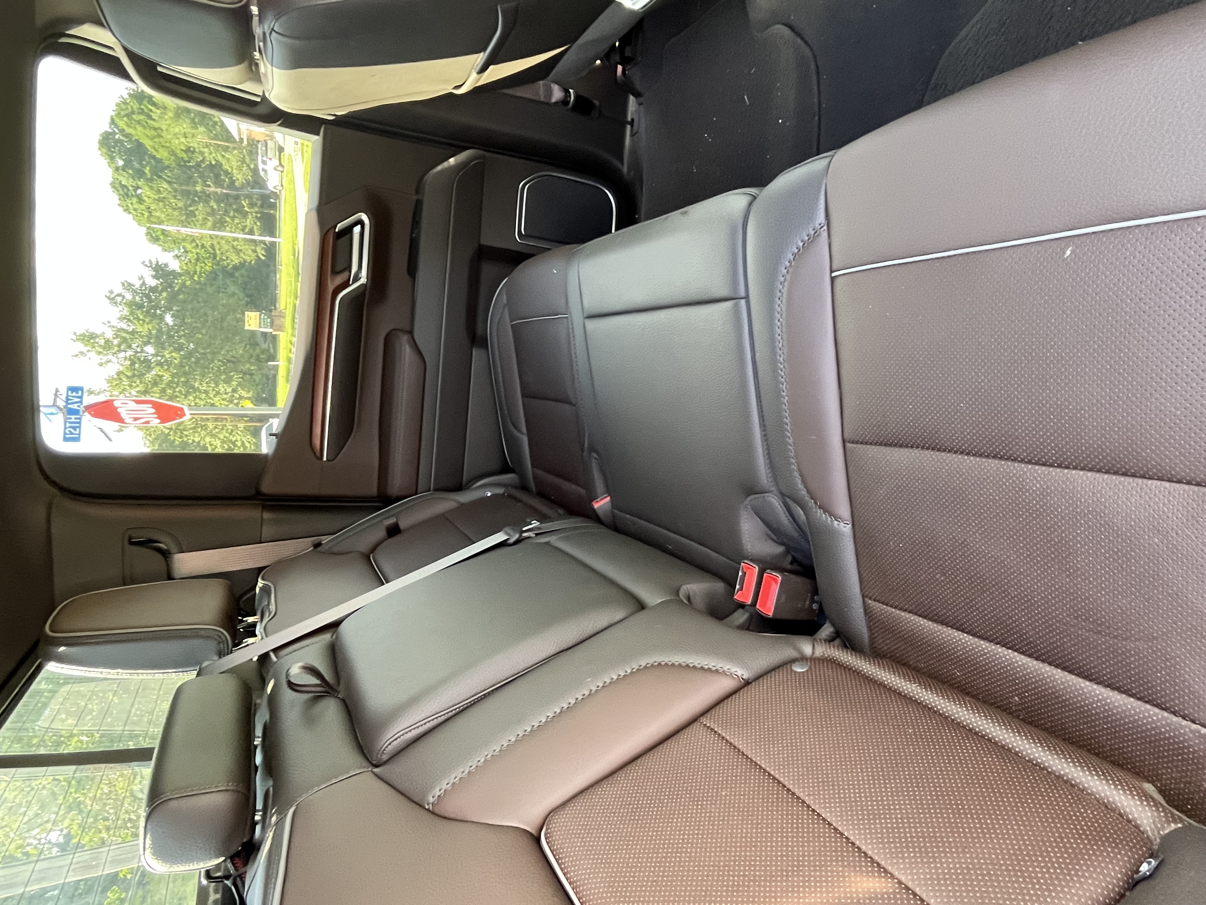 Used 2023 GMC Sierra 1500 Denali w/ Denali Reserve Package AWD/4WD image 9
