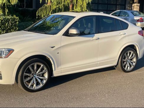 Used 2017 BMW X4 M40i image 1