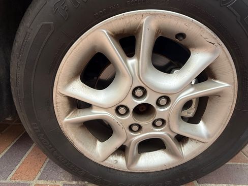 Used 2005 Toyota Sienna XLE image 18