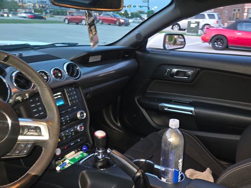 Used 2017 Ford Mustang GT w/ GT Performance Package image 14