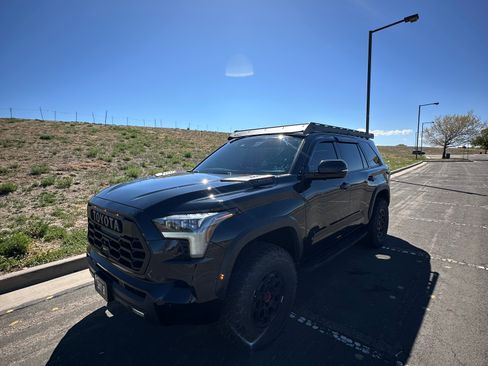 Used 2023 Toyota Sequoia TRD Pro AWD/4WD image 10