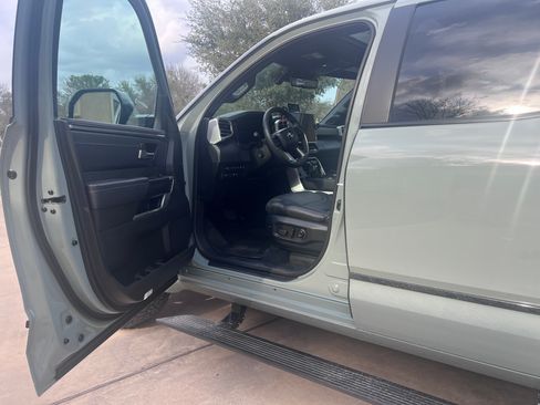 Used 2024 Toyota Tundra Platinum image 12