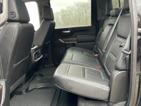 Used 2021 GMC Sierra 2500 Denali w/ Denali Ultimate Package image 10