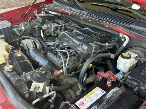 Used 2008 Ford Explorer Sport Trac XLT image 21