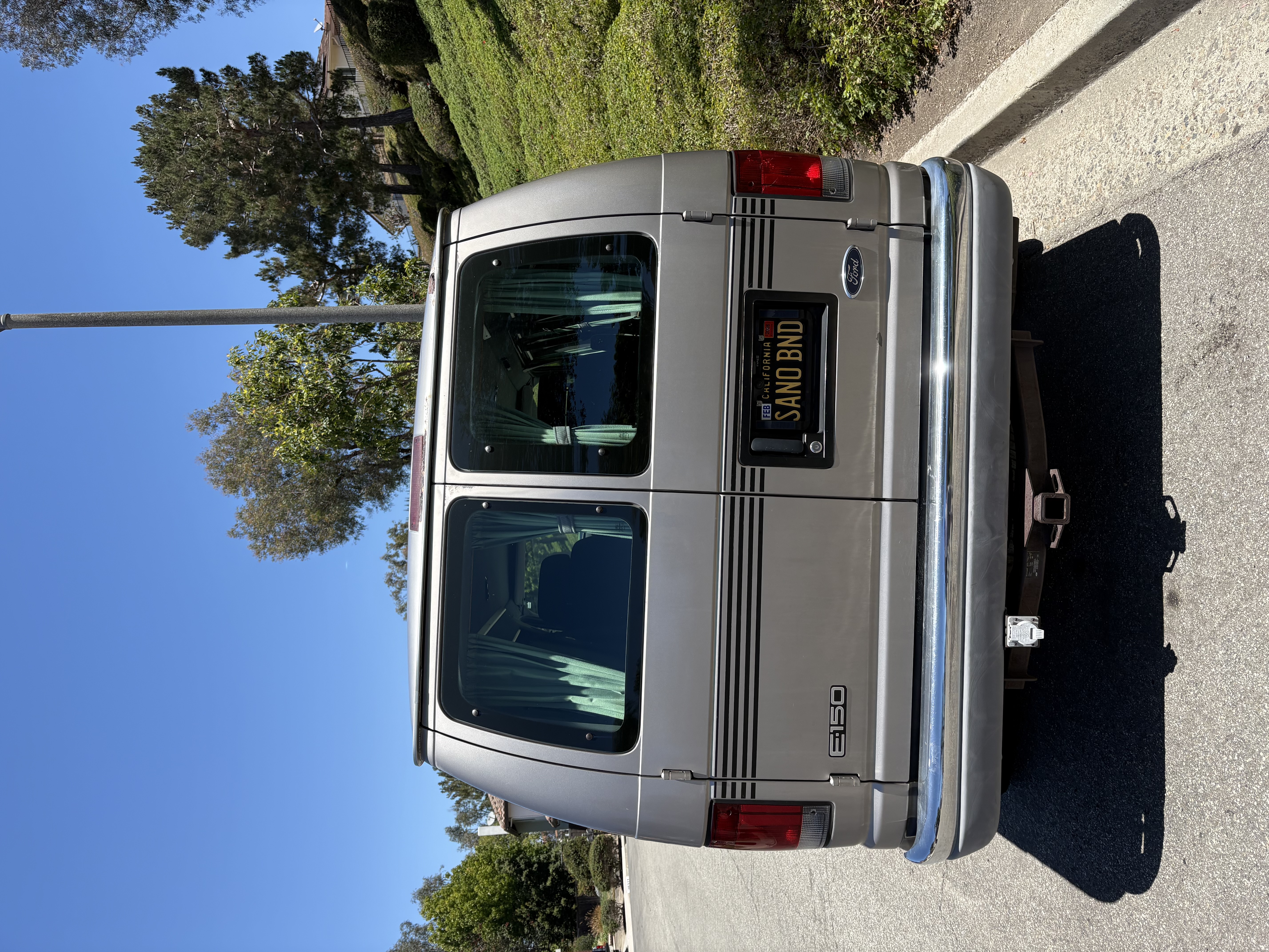 Used 2002 Ford E-150 and Econoline 150 RWD image 11