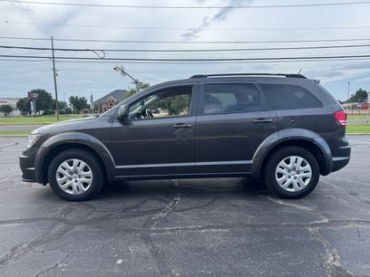 Used 2018 Dodge Journey SE