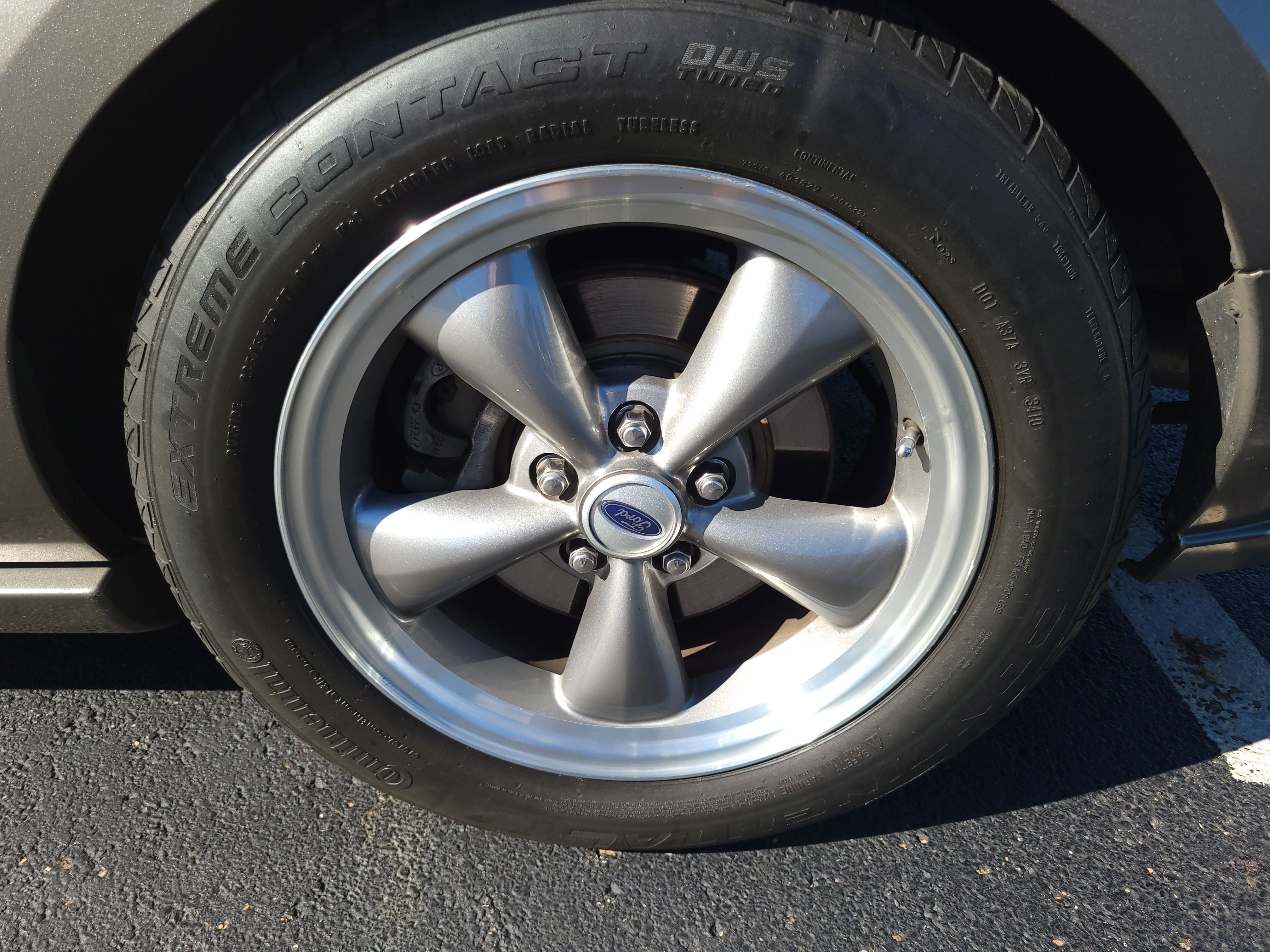 Used 2005 Ford Mustang GT RWD image 18