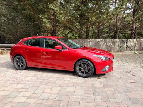 Used 2014 MAZDA MAZDA3 s Touring FWD image 4