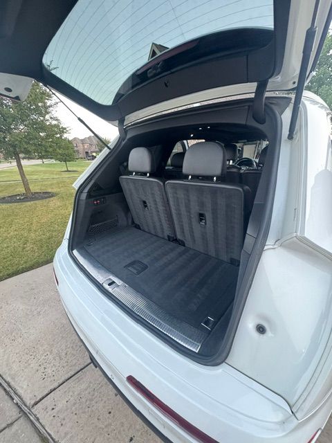Used 2019 Audi Q7 3.0T Prestige AWD/4WD image 17
