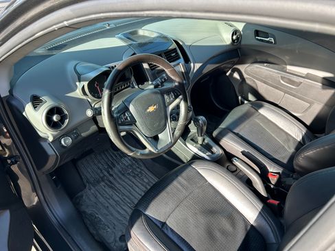 Used 2014 Chevrolet Sonic LTZ w/ Fun and Sun Package image 13