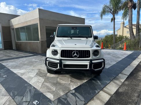 Used 2024 Mercedes-Benz G 63 AMG 4MATIC image 2