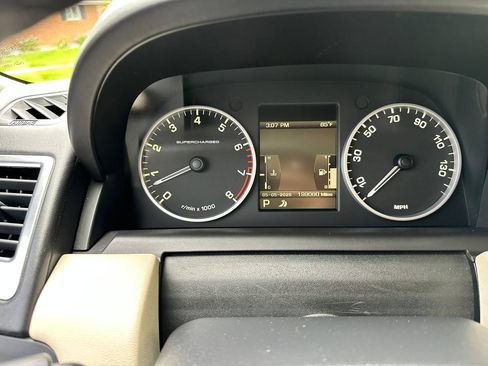 Used 2010 Land Rover Range Rover Sport Supercharged AWD/4WD image 15