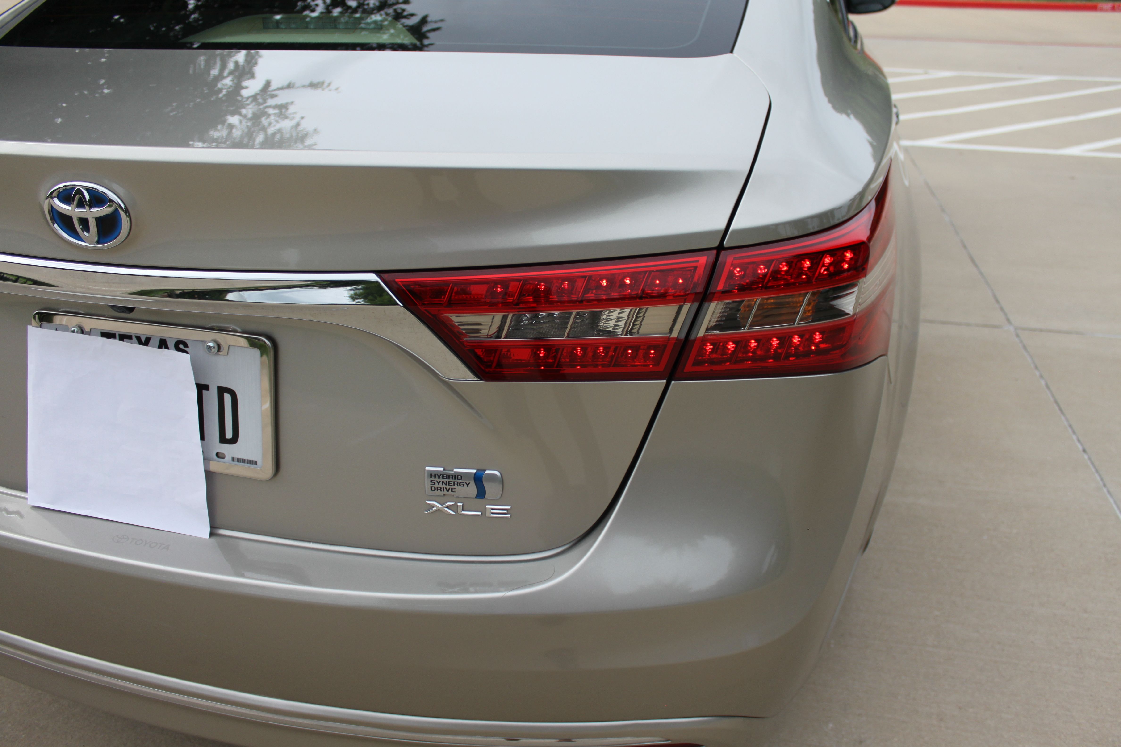 Used 2018 Toyota Avalon XLE Premium FWD image 11