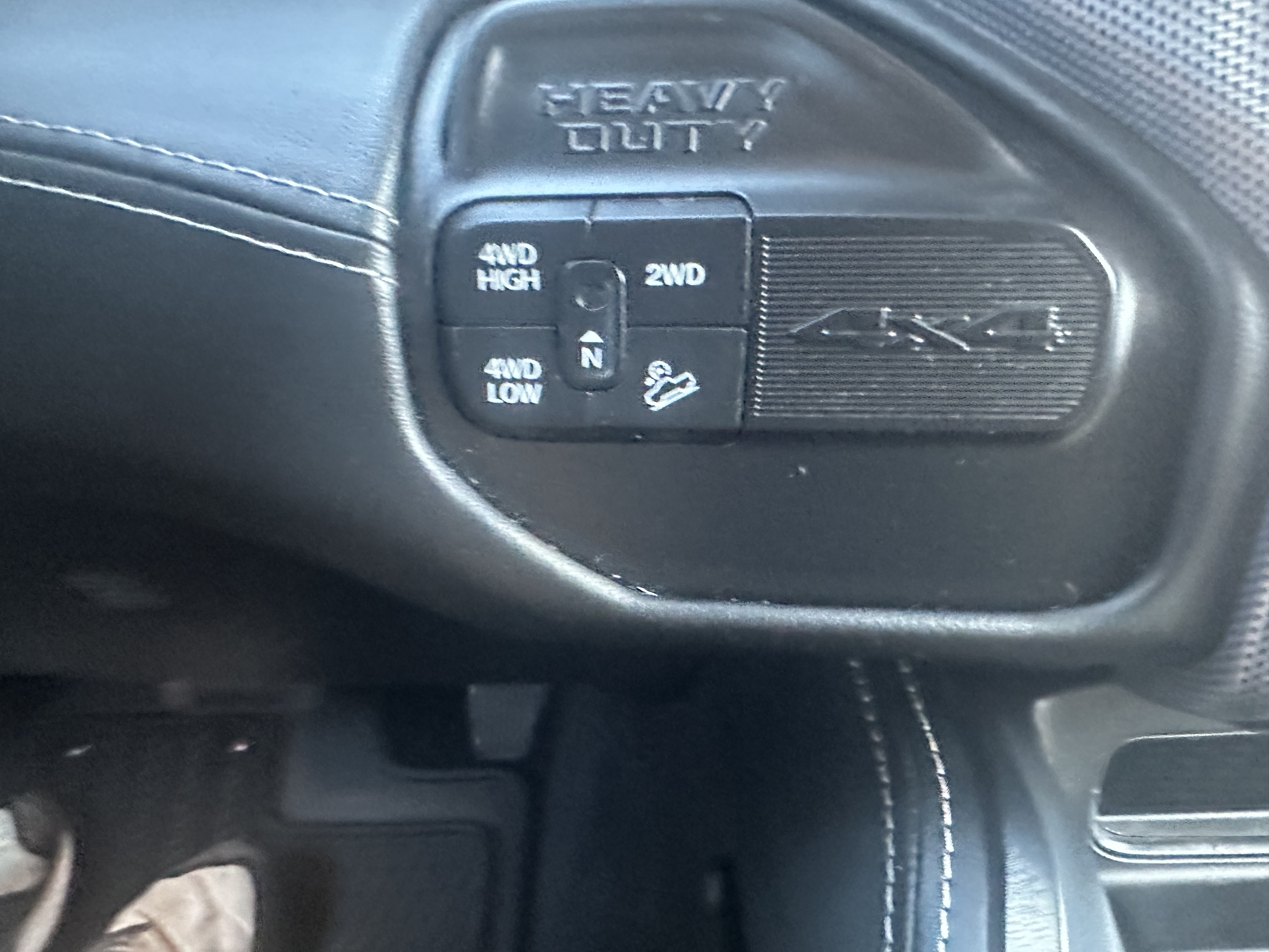 Used 2020 RAM 2500 Limited AWD/4WD image 15