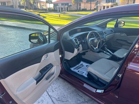 Used 2013 Honda Civic LX image 16