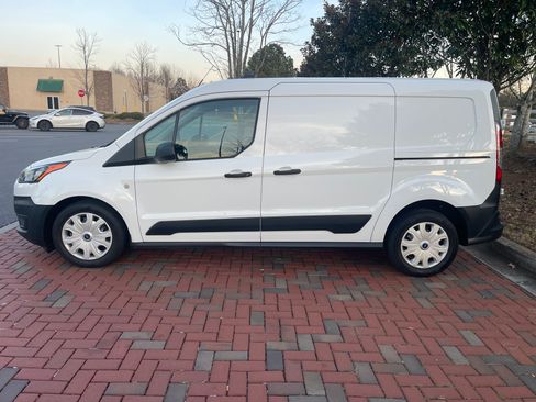 Used 2022 Ford Transit Connect XL image 17