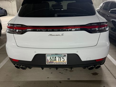 Used 2021 Porsche Macan S AWD/4WD image 2