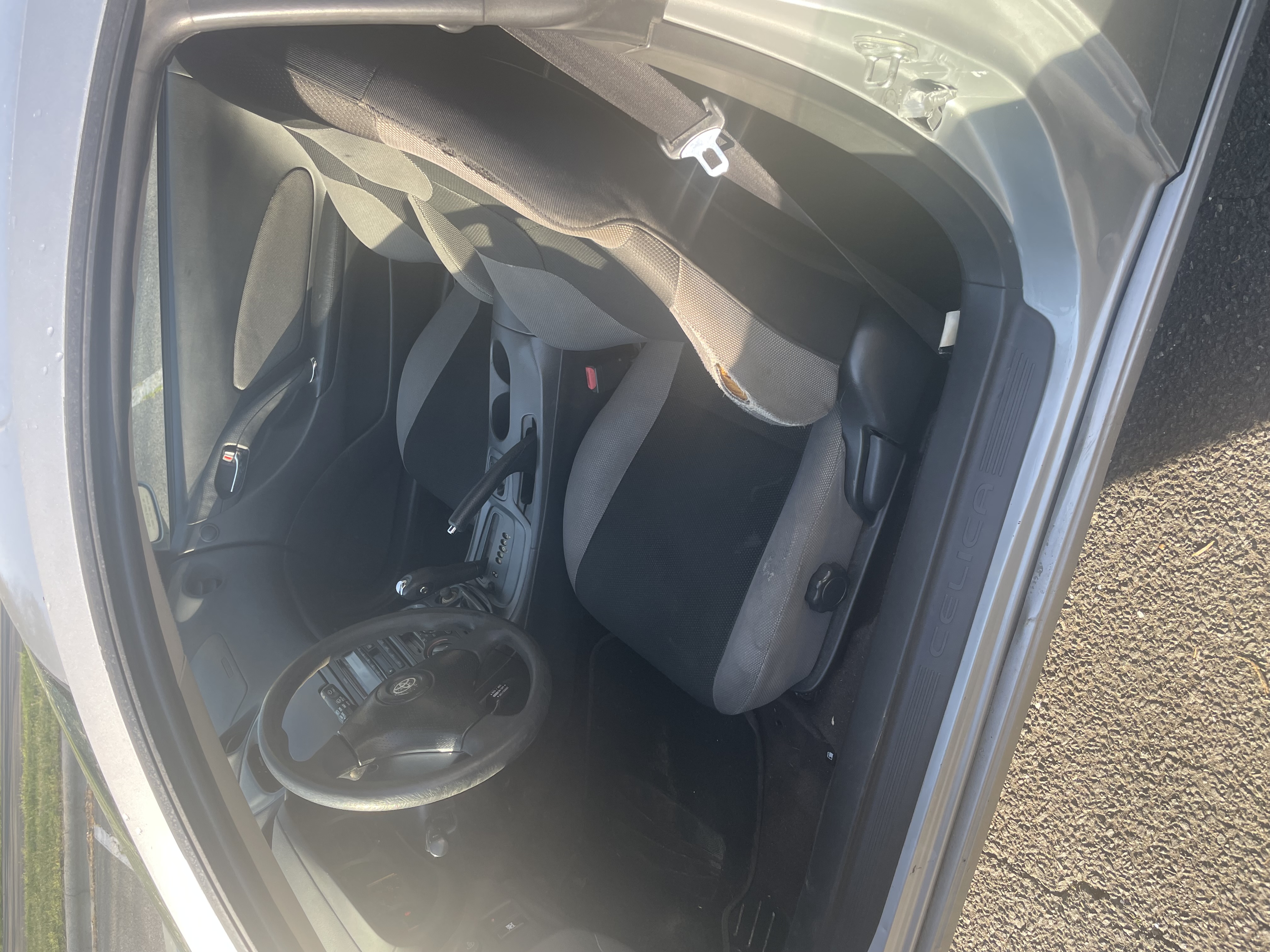 Used 2003 Toyota Celica GT FWD image 6