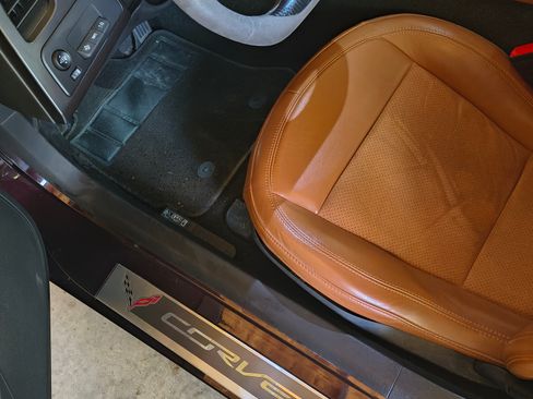 Used 2017 Chevrolet Corvette Stingray Coupe image 8