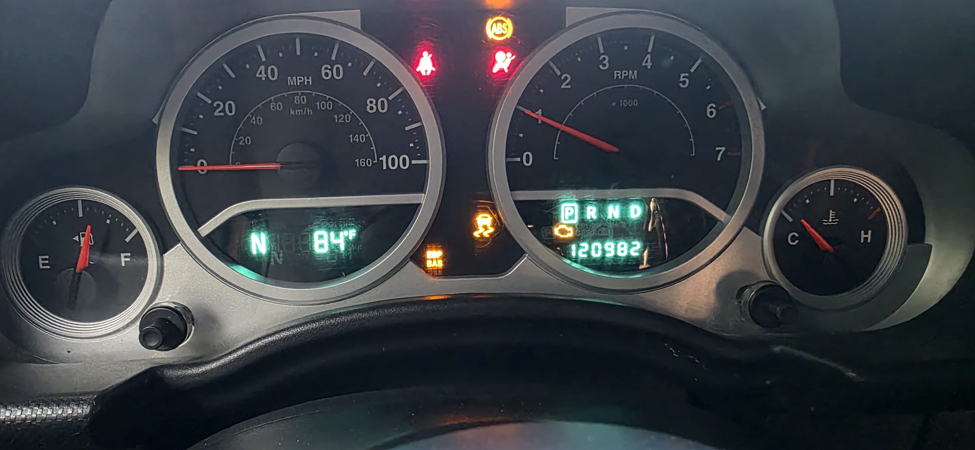 Used 2008 Jeep Wrangler Unlimited Sahara w/ Dual Top Group AWD/4WD image 11