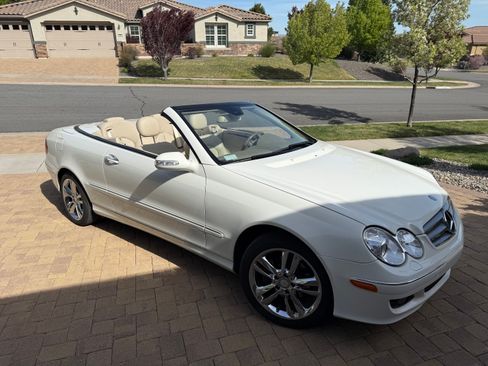 Used 2007 Mercedes-Benz CLK 350 Cabriolet image 1