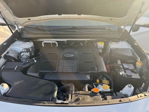 Used 2018 Subaru Outback 3.6R Limited image 15