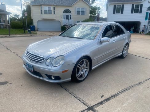Used 2005 Mercedes-Benz C 55 AMG Sedan image 5