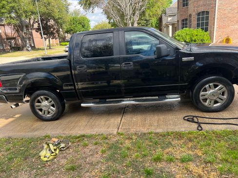 Used 2008 Ford F150 XLT image 2