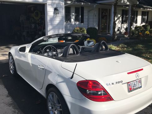 Used 2009 Mercedes-Benz SLK 300 SLK 300 Roadster 2D image 13