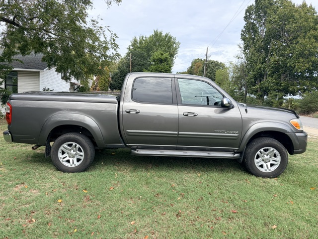 Used 2006 Toyota Tundra SR5 AWD/4WD image 8