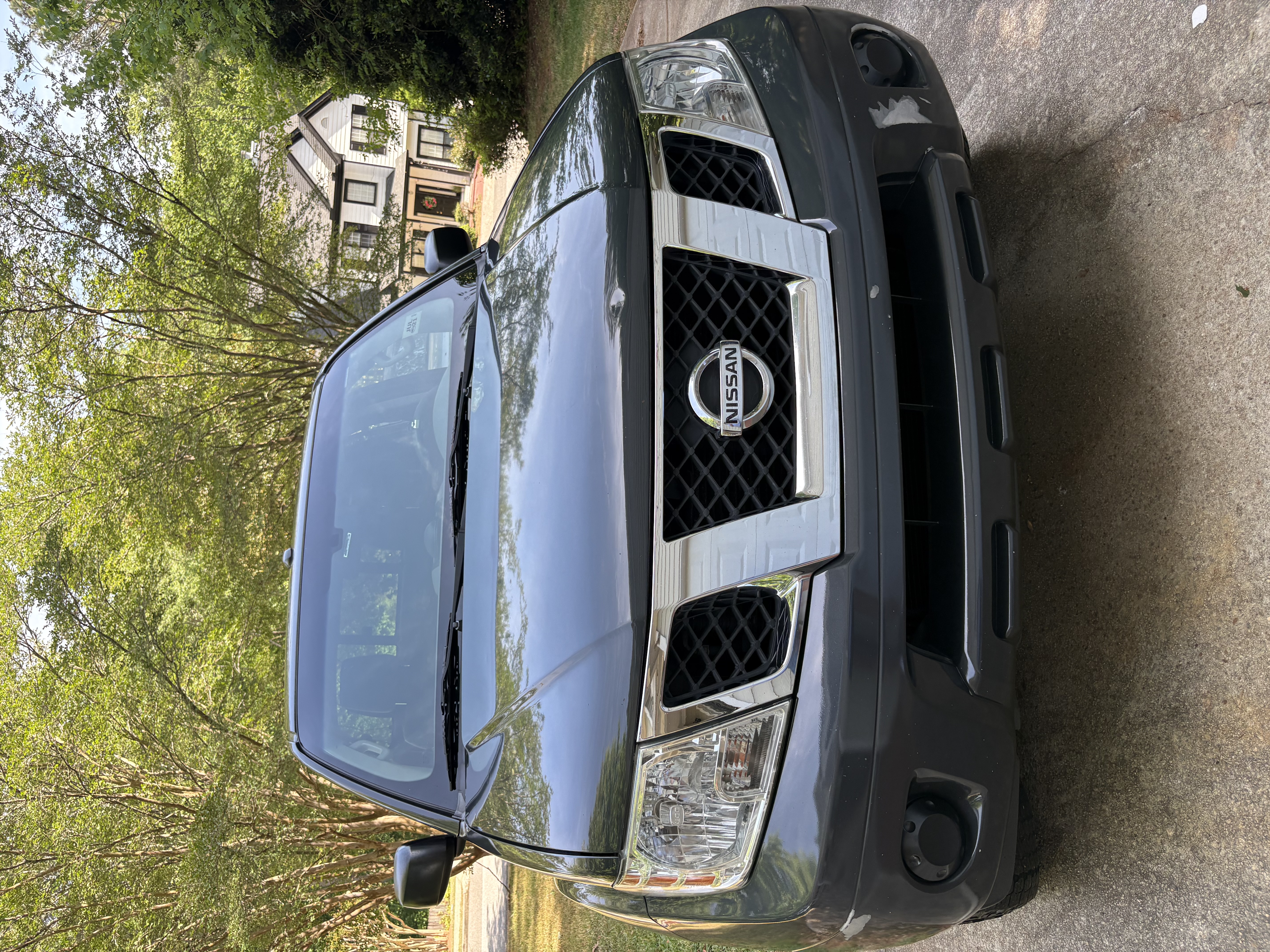 Used 2014 Nissan Frontier SV RWD image 1