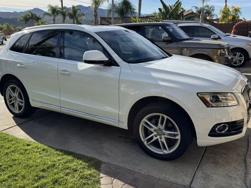 Used 2015 Audi Q5 2.0T Premium Plus w/ Technology Package image 2