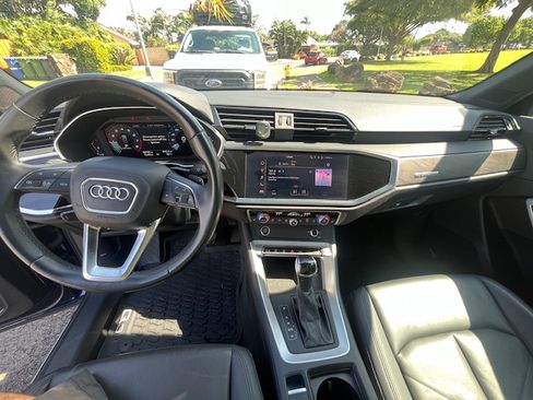 Used 2022 Audi Q3 2.0T Premium w/ Convenience Package image 8