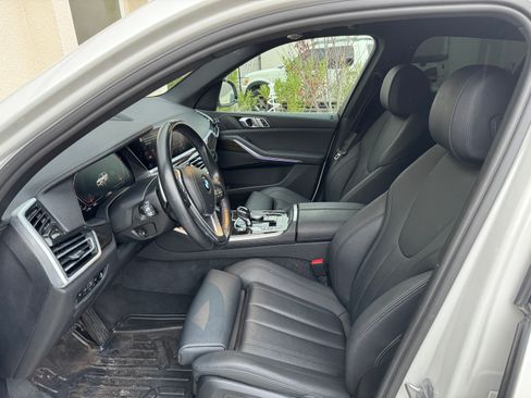 Used 2021 BMW X5 sDrive40i w/ Premium Package 2 image 4