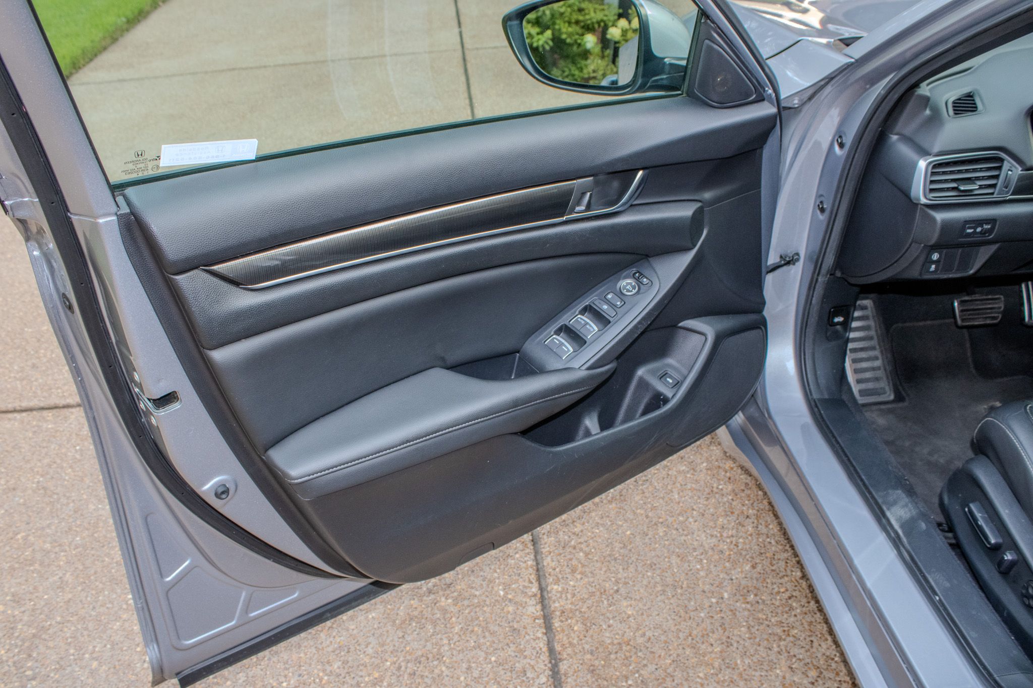 Used 2020 Honda Accord Sport image 19