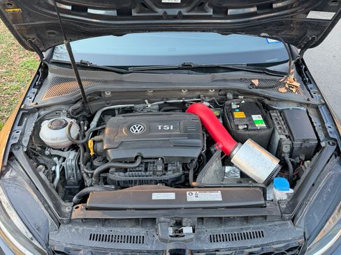 Used 2018 Volkswagen GTI S image 5