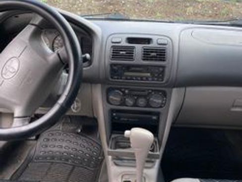 Used 1999 Toyota Corolla CE image 8