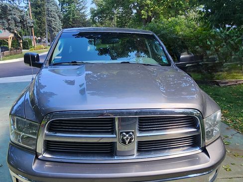 Used 2011 RAM 1500 Big Horn image 2