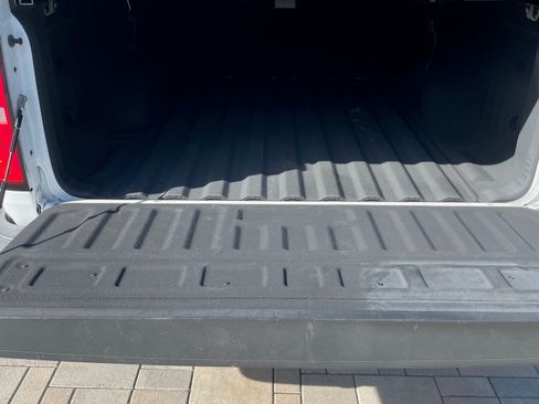 Used 2017 Chevrolet Colorado Z71 image 13