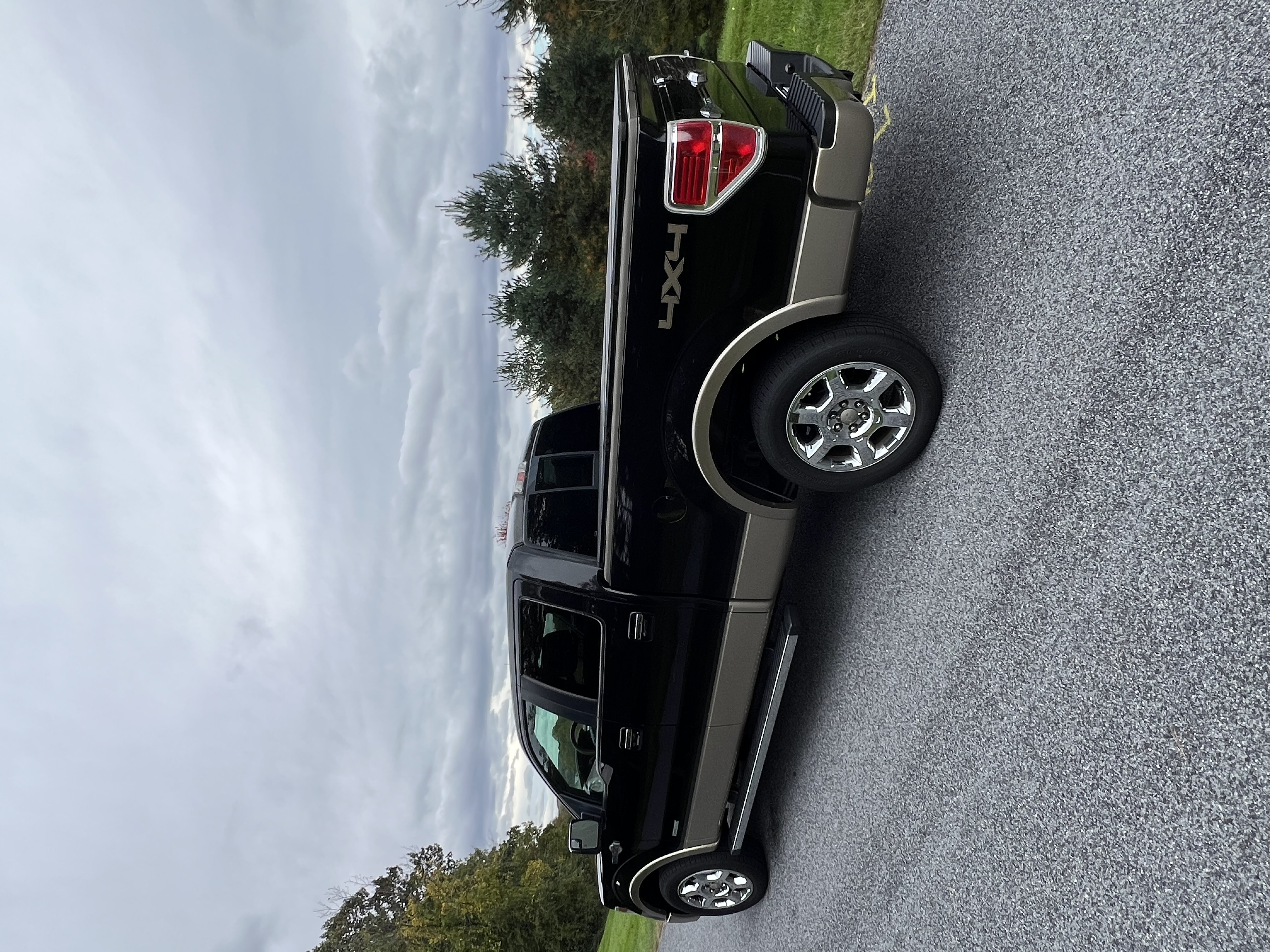 Used 2014 Ford F150 King Ranch w/ King Ranch Luxury Package AWD/4WD image 5