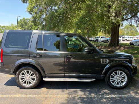 Used 2015 Land Rover LR4 HSE LUX AWD/4WD image 10