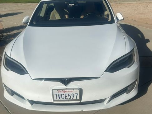Used 2016 Tesla Model S 90D AWD/4WD image 1
