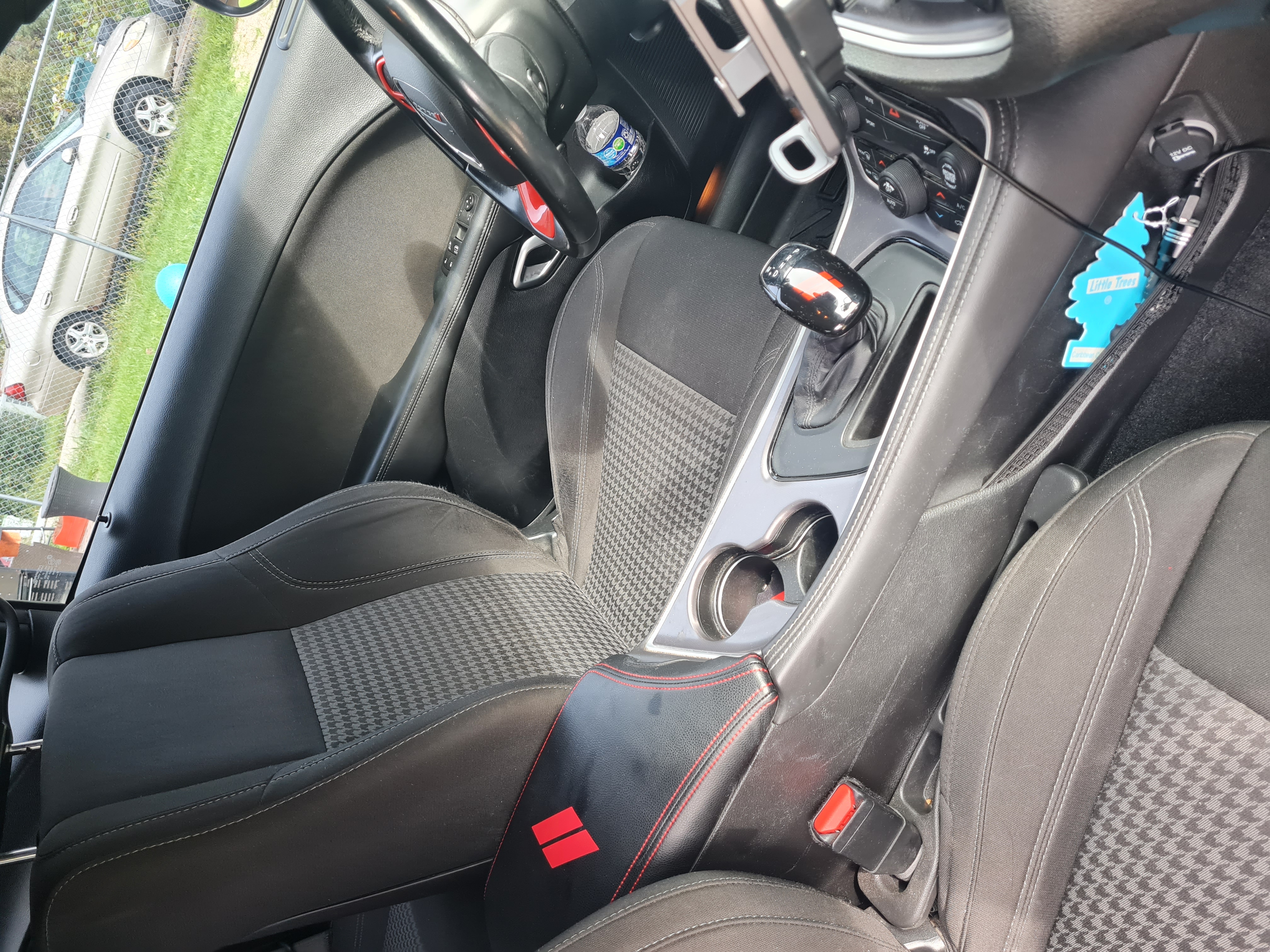 Used 2019 Dodge Challenger SXT RWD image 18