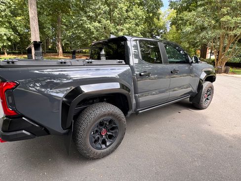 Used 2024 Toyota Tacoma TRD Pro AWD/4WD image 6