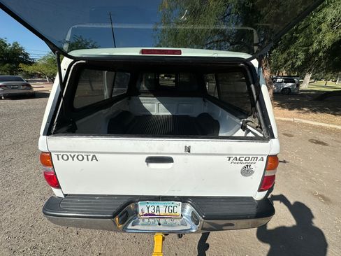 Used 2002 Toyota Tacoma PreRunner image 6