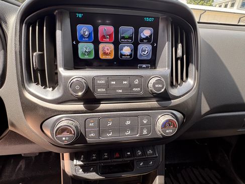 Used 2017 Chevrolet Colorado ZR2 AWD/4WD image 10