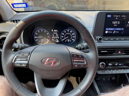 Used 2022 Hyundai Kona SEL w/ Convenience Package image 8