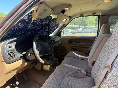 Used 1998 Dodge Ram 2500 Truck 2WD Quad Cab image 9