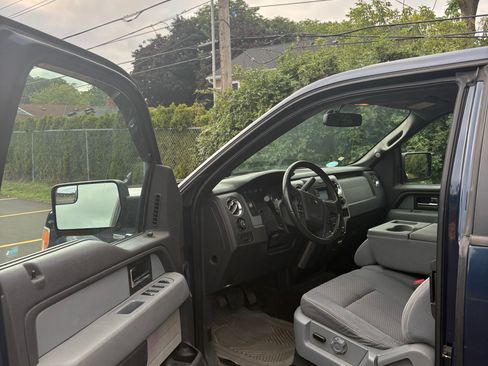 Used 2013 Ford F150 XLT w/ Mid Equipment Group AWD/4WD image 8
